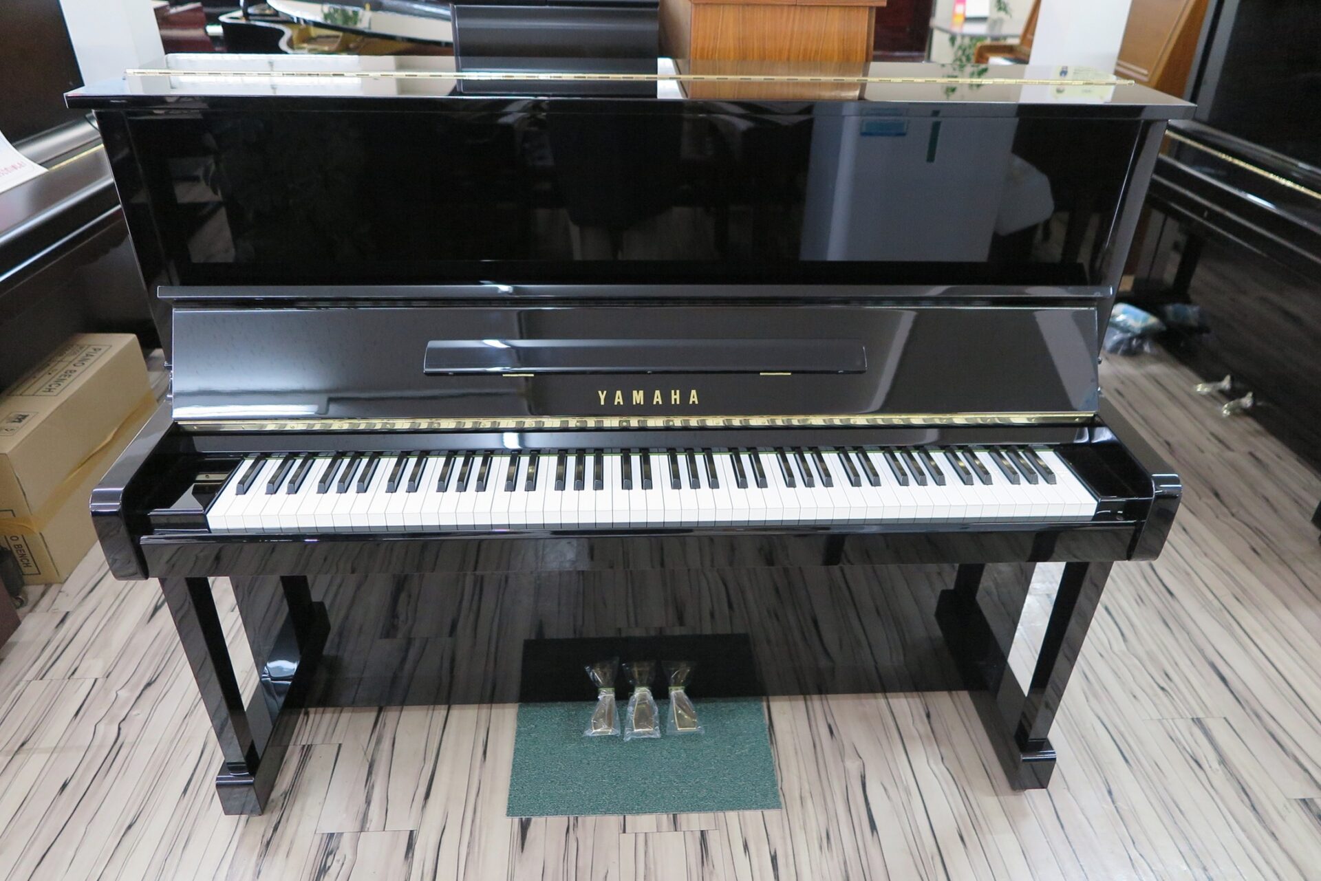 ヤマハ　MC301  入荷調整中