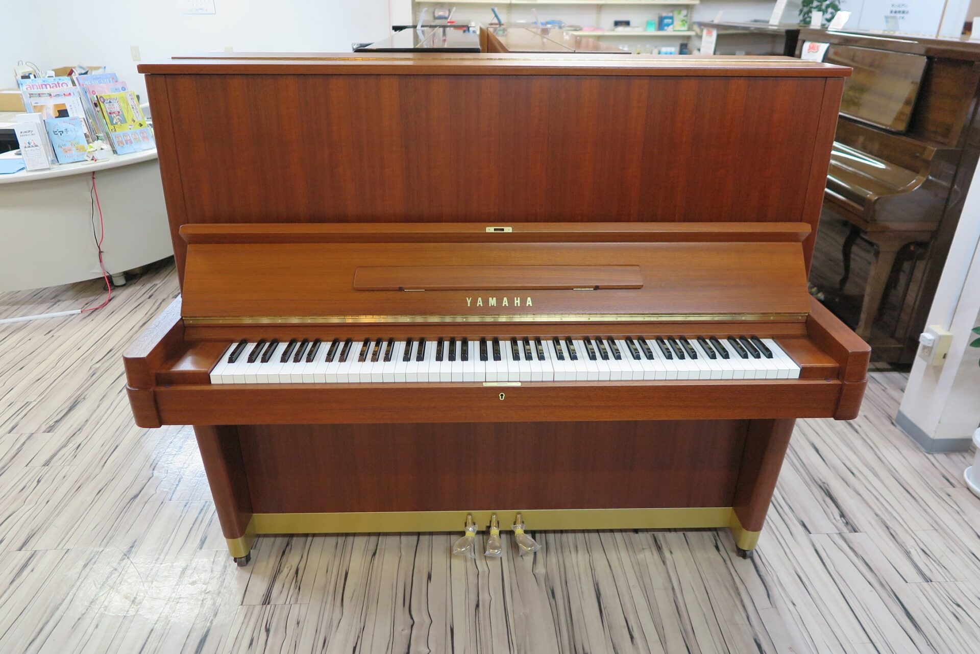 ヤマハ　U7  入荷調整中