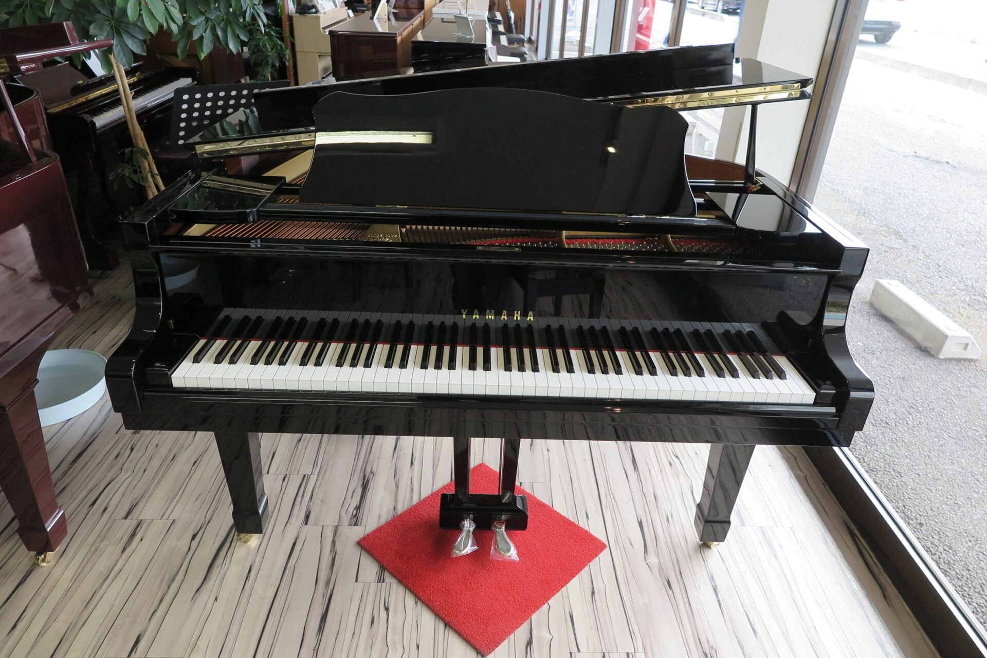 ヤマハグランド  C3