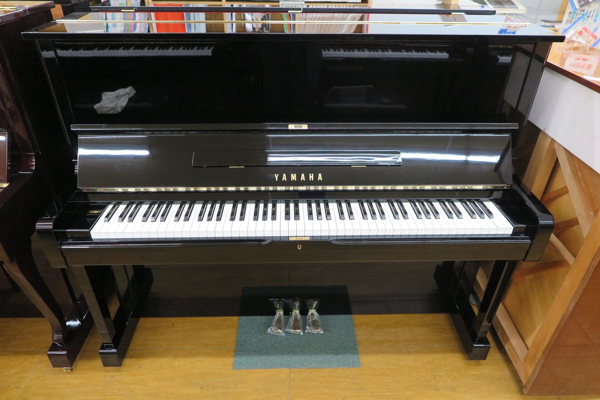ヤマハ　U1M  入荷