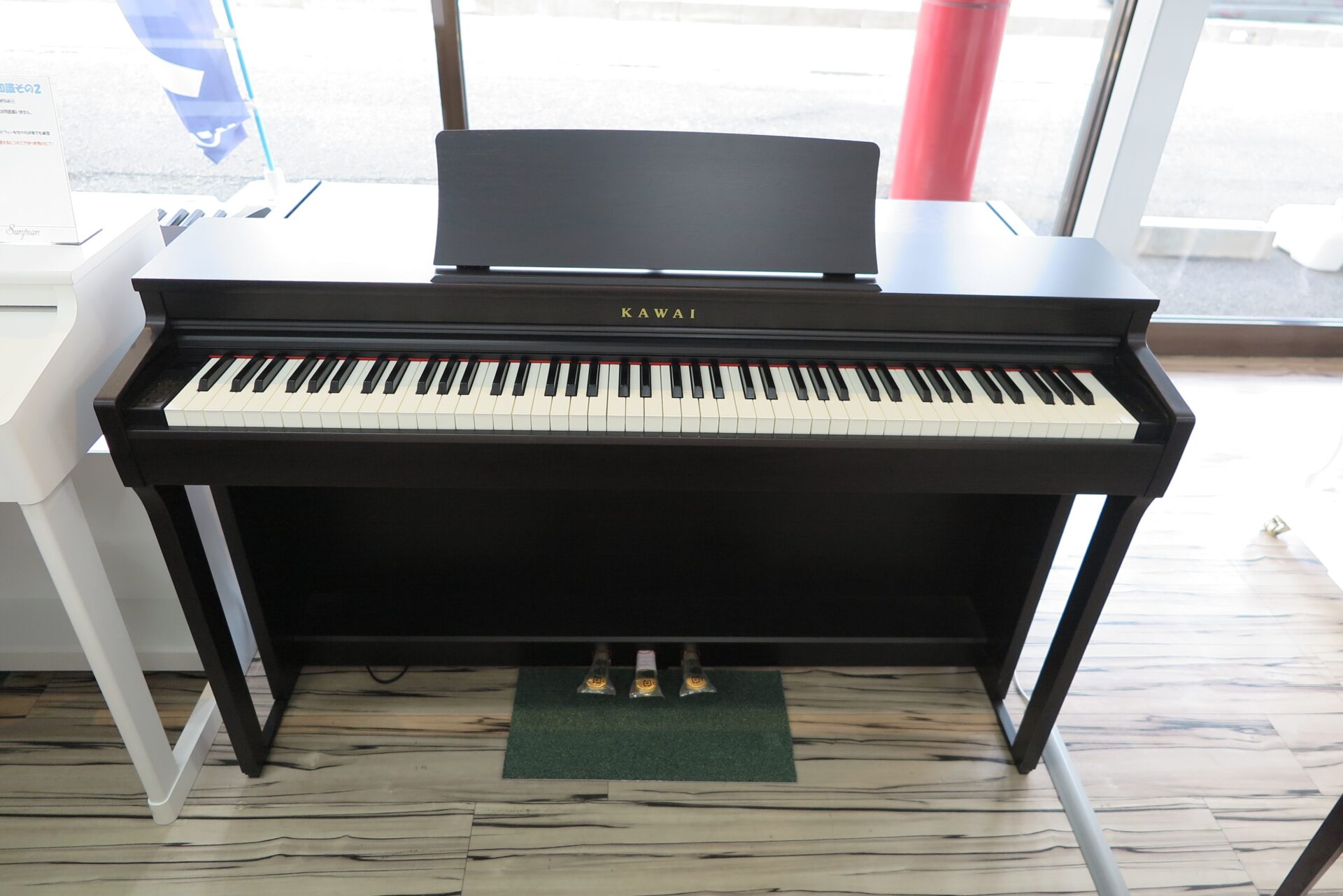 カワイ CN201  展示現品特価